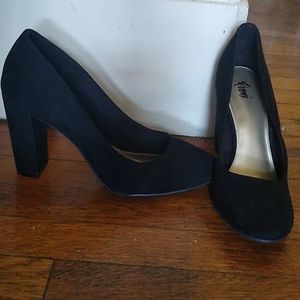 Women's shoes